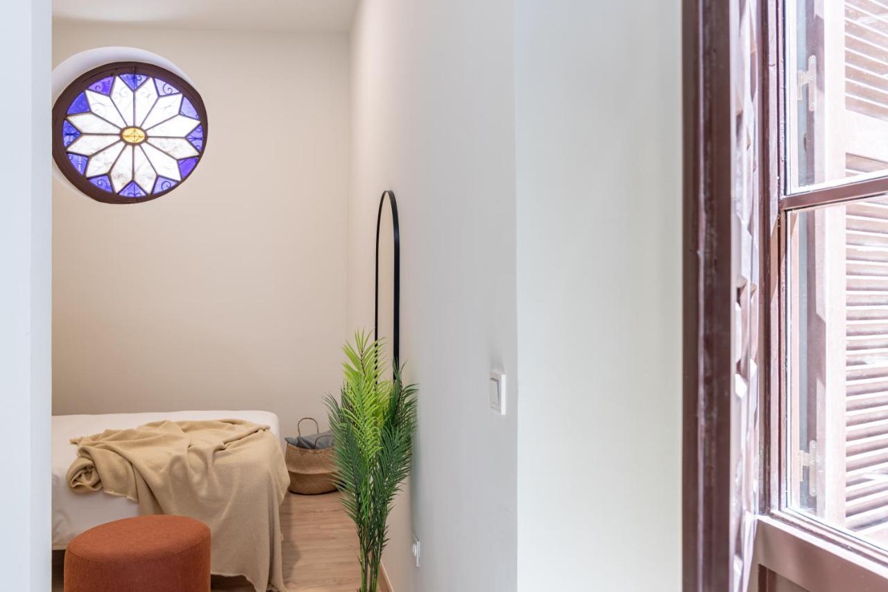 Apartamentos Libere Malaga La Merced Экстерьер фото